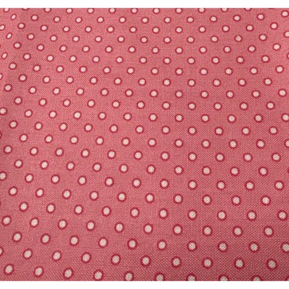 Pink Polka Dot Fabric 1/4 yard x 44" Cotton Quilting Sewing Craft Textiles - Picture 1 of 4